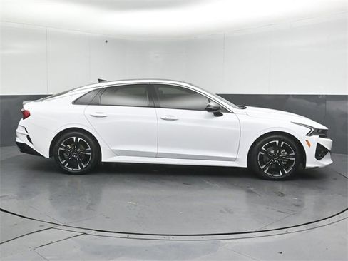 Used 2023 Kia K5 GT-Line image 8
