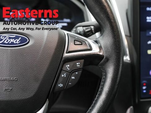 Used 2024 Ford Edge Titanium AWD/4WD image 16