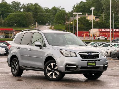 Used 2017 Subaru Forester 2.5i Premium w/ All-Weather Package AWD/4WD image 1