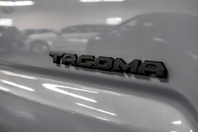 Used 2021 Toyota Tacoma TRD Sport AWD/4WD image 52