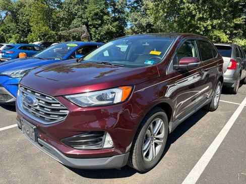 Used 2020 Ford Edge SEL w/ Convenience Package AWD/4WD image 2
