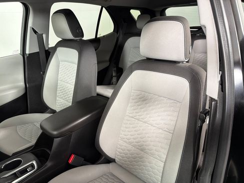 Used 2020 Chevrolet Equinox LS AWD/4WD image 13