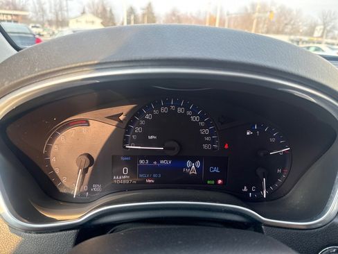 Used 2013 Cadillac SRX Luxury image 14