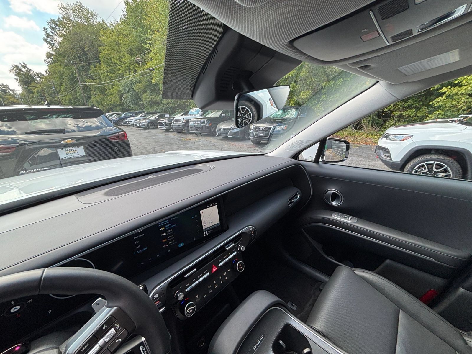 Used 2026 Hyundai Palisade SEL AWD/4WD image 34