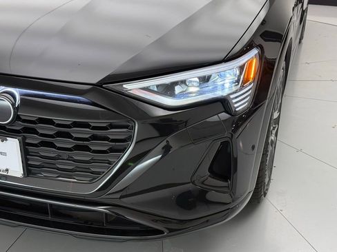 Used 2024 Audi Q8 e-tron Prestige w/ Prestige Package image 44