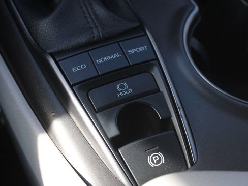 Used 2023 Toyota Camry XSE FWD image 30