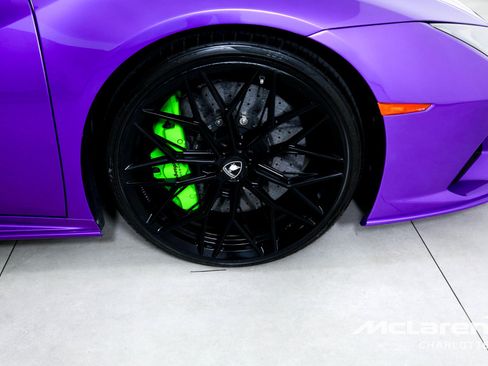 Used 2020 Lamborghini Huracan EVO AWD/4WD image 25