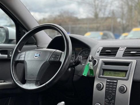 Used 2008 Volvo V50 2.4i image 3