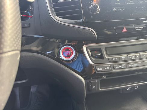 Used 2019 Honda Passport Touring image 29