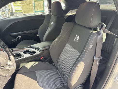 Used 2022 Dodge Challenger R/T Scat Pack image 14