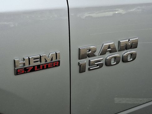 Used 2015 RAM 1500 Big Horn image 29