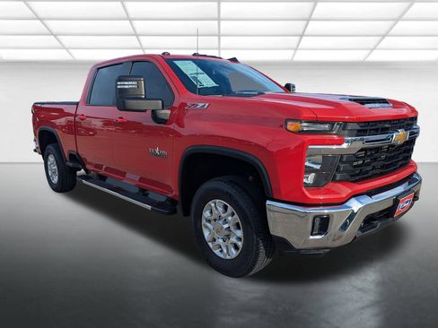 Used 2024 Chevrolet Silverado 2500 LT w/ Texas Edition AWD/4WD image 1