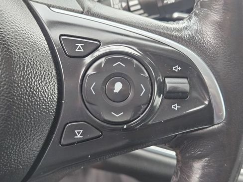 Used 2019 Buick Enclave Premium AWD/4WD image 22