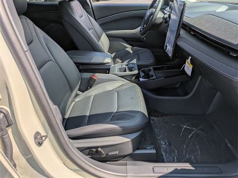 New 2025 Ford Mustang Mach-E Premium image 35