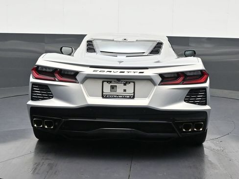 Used 2024 Chevrolet Corvette Stingray Coupe w/ 1LT RWD image 4