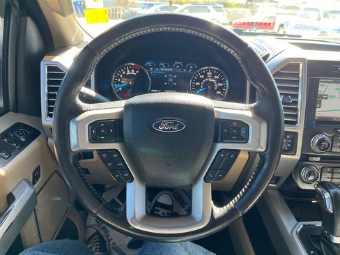 Used 2015 Ford F150 Lariat w/ Equipment Group 502A Luxury image 19