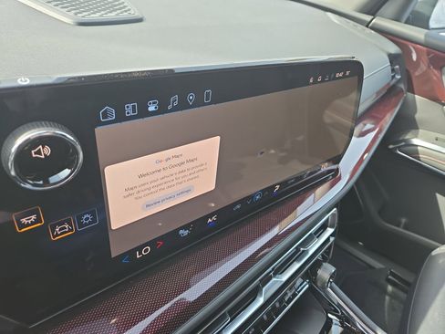 New 2026 Chevrolet Traverse Z71 w/ Enhanced Driving Package image 15