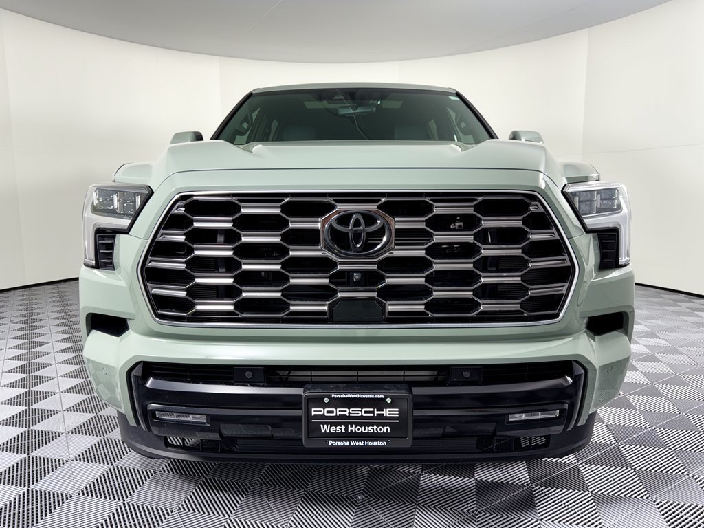 Used 2025 Toyota Sequoia Capstone AWD/4WD image 6