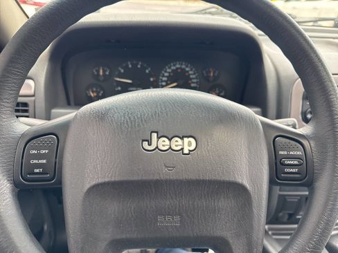 Used 2004 Jeep Grand Cherokee Laredo w/ Trailer Tow Prep Group image 33