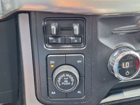 Used 2021 Ford F150 Lariat AWD/4WD image 26