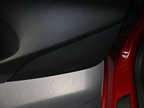 Used 2022 Tesla Model 3 Standard Range image 15