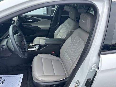 Used 2024 Buick Envista Avenir FWD image 14