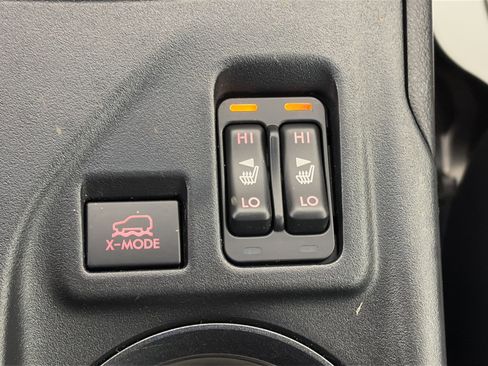 Used 2021 Subaru Crosstrek 2.5i Sport w/ Moonroof Package image 23