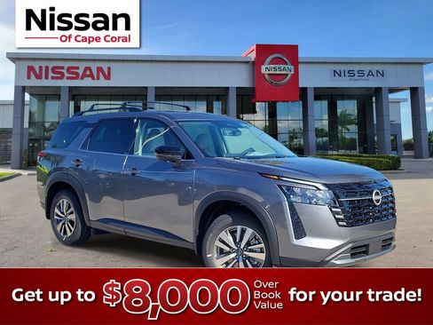New 2026 Nissan Pathfinder SL FWD image 1