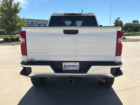Used 2024 Chevrolet Silverado 2500 LT AWD/4WD image 51