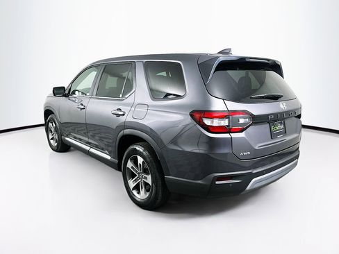 Used 2025 Honda Pilot EX-L image 5