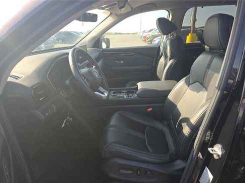 Used 2025 Honda Pilot EX-L image 6