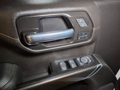 Used 2022 GMC Sierra 1500 AT4 image 17