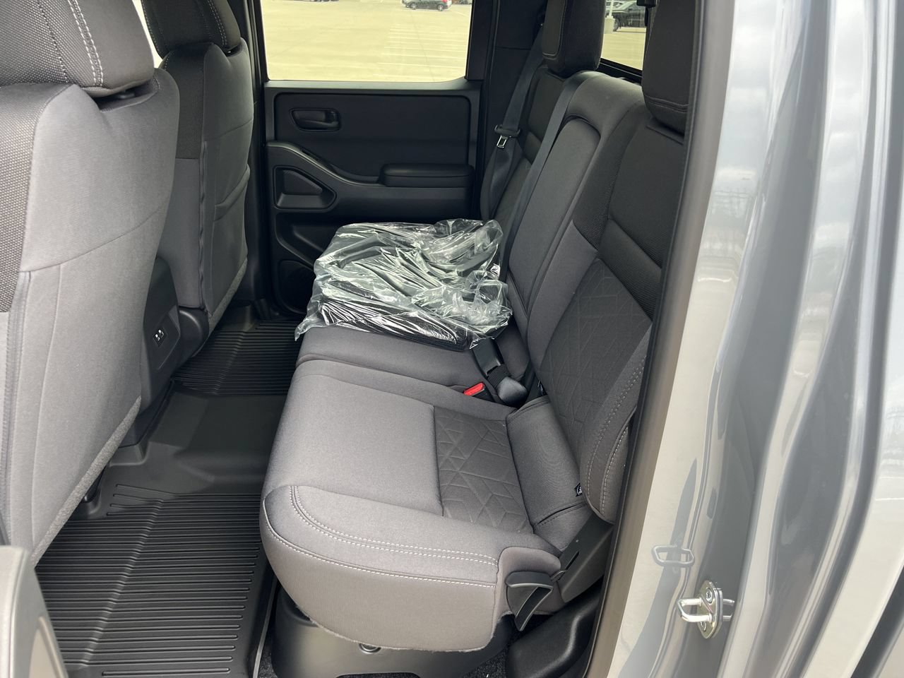 New 2026 Nissan Frontier SV w/ Tow Package RWD image 16