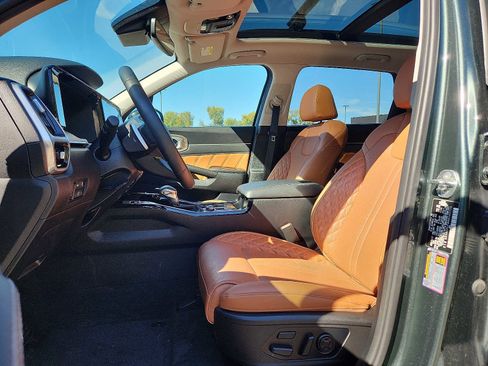 Used 2022 Kia Sorento SX Prestige w/ Rust Color Package image 13