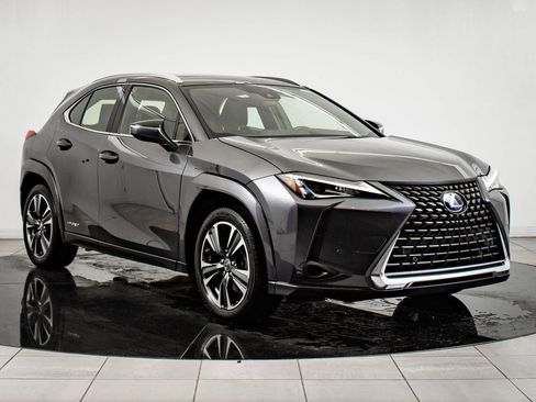 Used 2022 Lexus UX 250h w/ Premium Package image 12