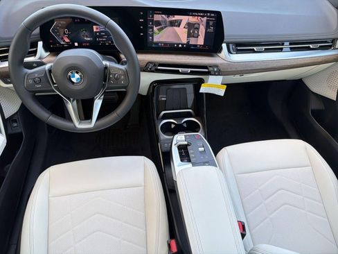 New 2026 BMW X1 xDrive28i w/ Technology Package AWD/4WD image 17