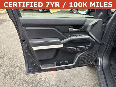 Used 2024 Toyota Tacoma TRD Off-Road AWD/4WD image 13