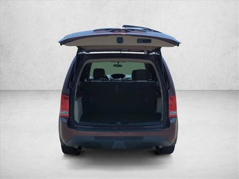 Used 2015 Honda Pilot LX image 9
