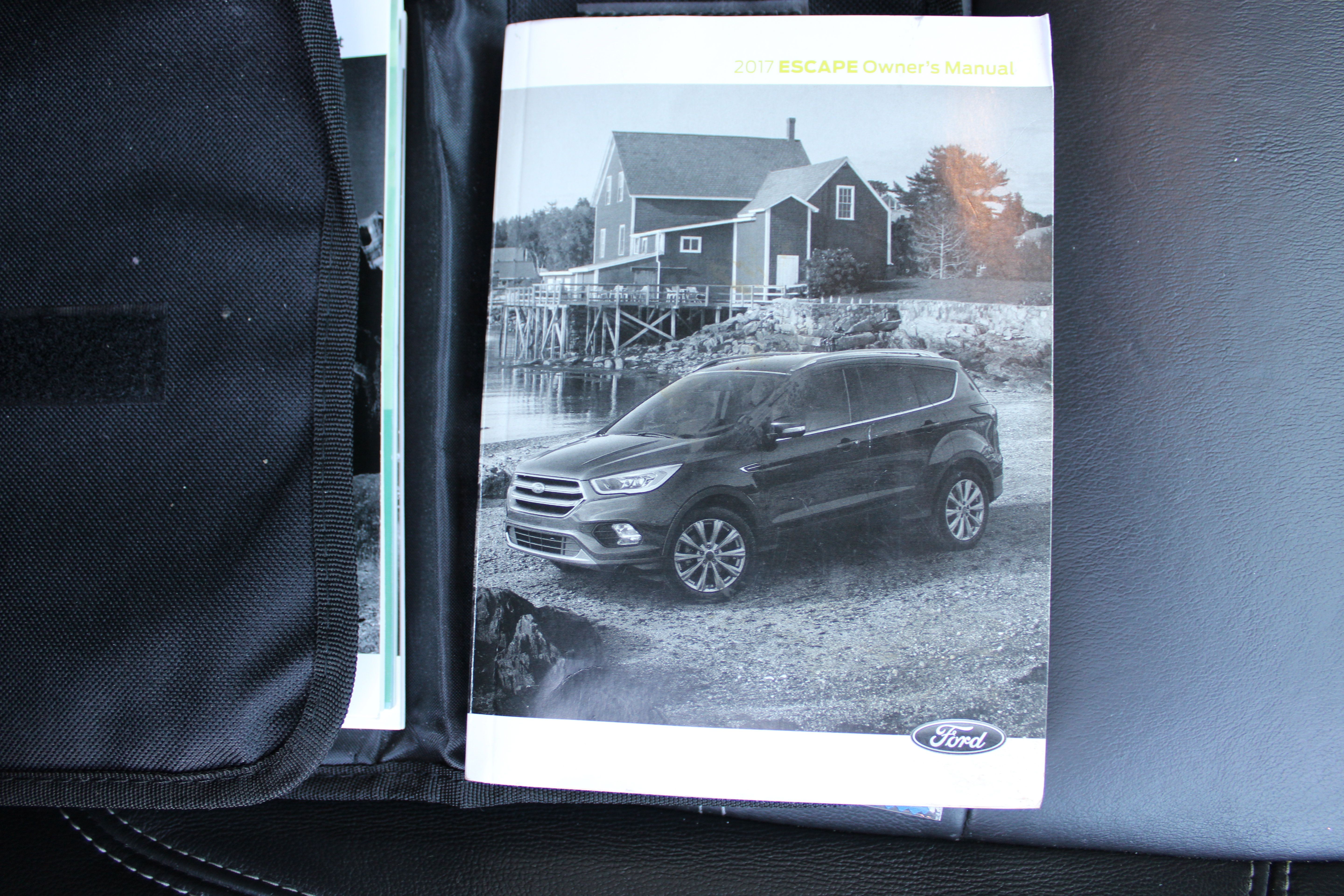Used 2017 Ford Escape Titanium FWD image 24