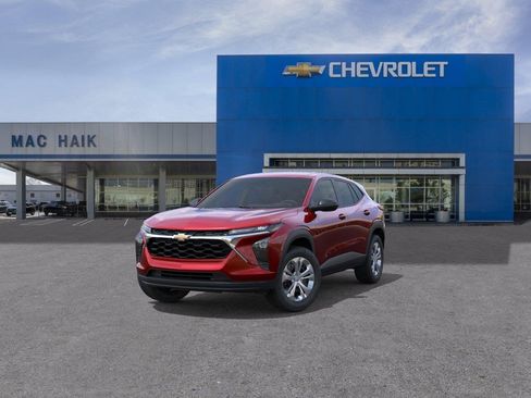 New 2026 Chevrolet Trax LS FWD image 8