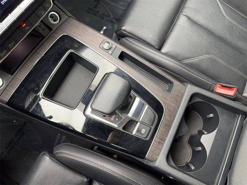 Used 2023 Audi Q5 2.0T Premium image 69