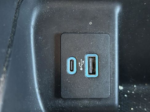 Used 2021 Ford F150 XLT w/ Equipment Group 302A High RWD image 23