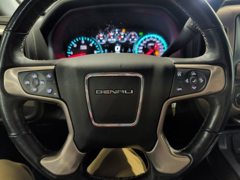 Used 2018 GMC Sierra 2500 Denali image 9