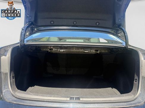 Used 2025 Toyota Corolla LE FWD image 18