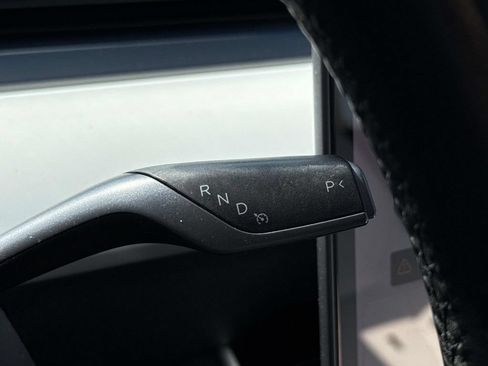 Used 2018 Tesla Model 3 Mid Range RWD image 38