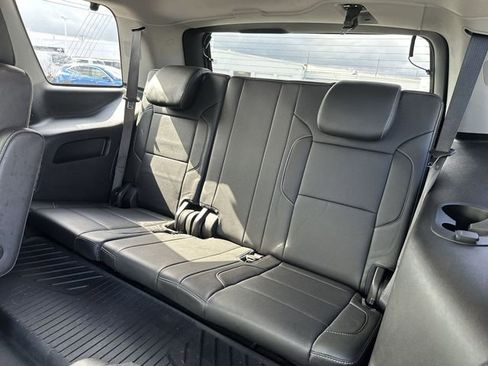 Used 2018 Chevrolet Tahoe Premier AWD/4WD image 28