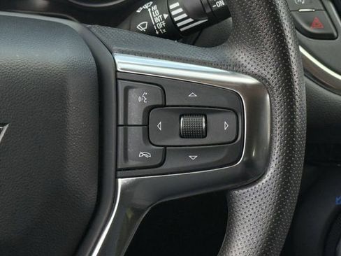 Used 2025 Chevrolet Blazer LT AWD/4WD image 14