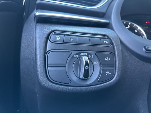 Certified 2025 INFINITI QX50 Pure image 45