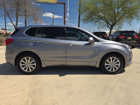 Used 2020 Buick Envision Essence image 2