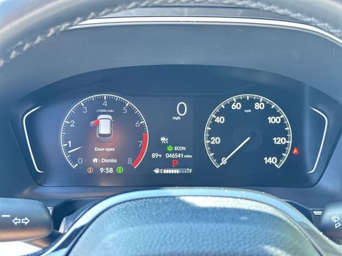 Used 2025 Honda Pilot Touring image 23